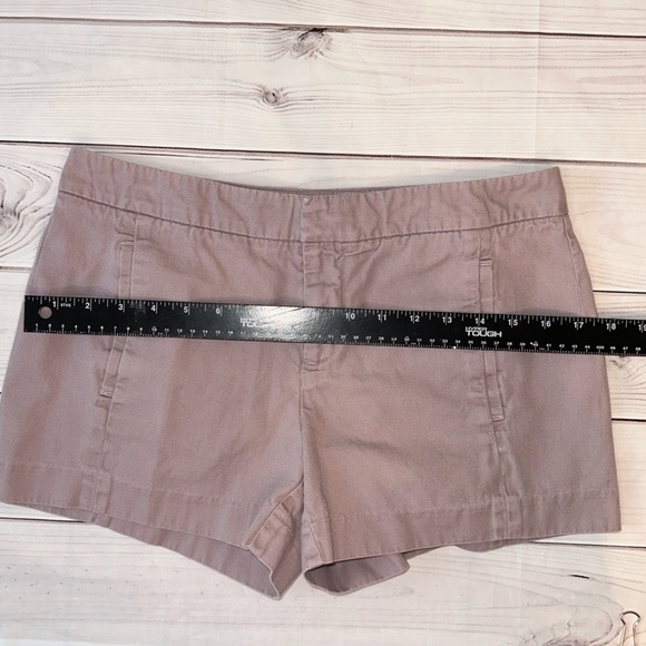 Gap Women's Tan Shorts Size 2
Summer Spring Beach Casual Short Shorts
Cute🔥🔥 - Picture 5 of 7